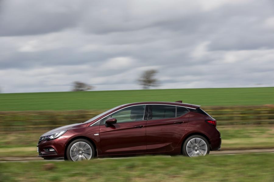  Vauxhall Astra Turbo Ultimate 2018 года  (фото 6 из 14)